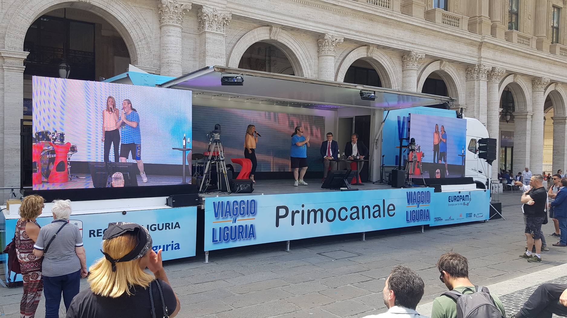 noleggio truck palco ledwall palco ledwall noleggio